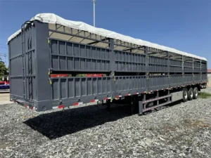 Hydraulic-Lift-Gate-Equipped-Fence-Cargo-Trailer10 Fence Cargo Trailer with Hydraulic Lift Gate