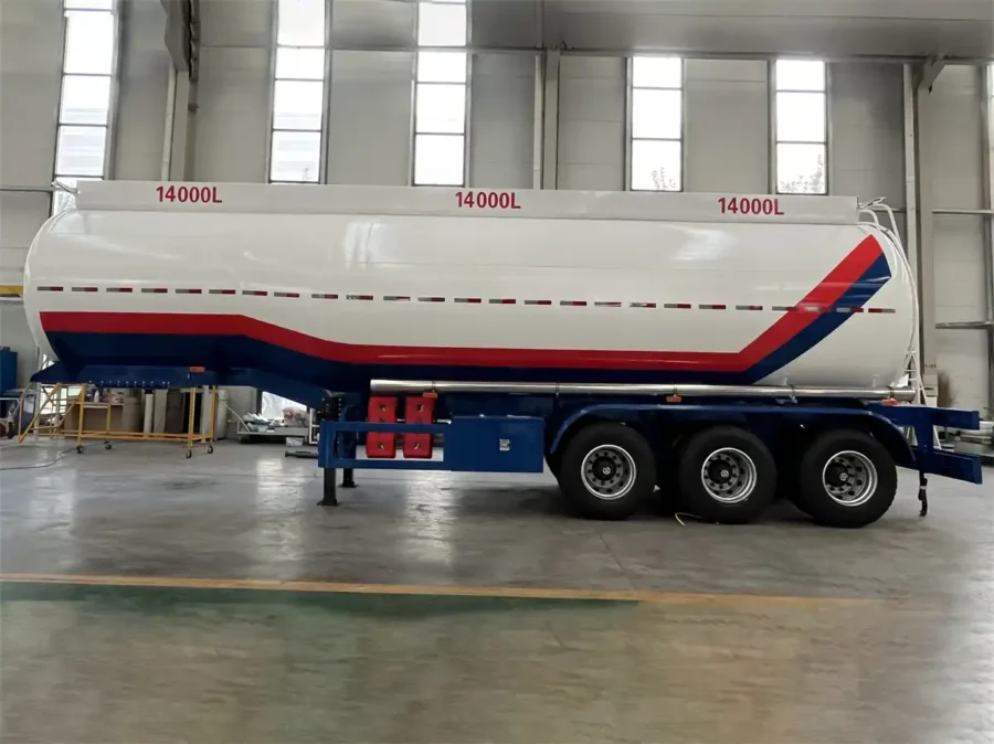 Tri-Axle-Stainless-Steel-Fuel-Tanker-Trailer Tri Axle Stainless Steel Fuel Tanker Trailer